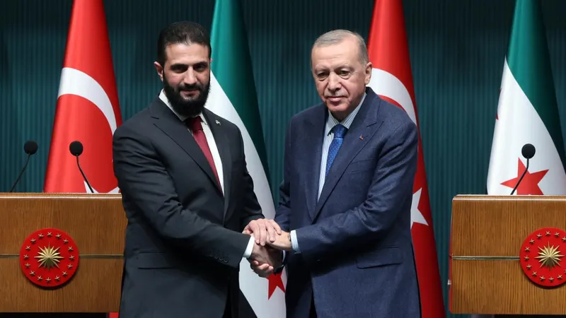 Suriye Cumhurbaşkanı Şara’dan Türkiye dahil 4 ülkeye teşekkür