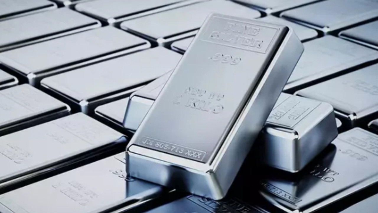 27 günde yüzde 60 kazandırdı: Yükseliş sürecek mi? Gümüş için sürpriz tahmin