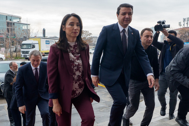 DEM Parti heyetinden Saadet Partisi Genel Başkanı Arıkan'a ziyaret - Resim: 0