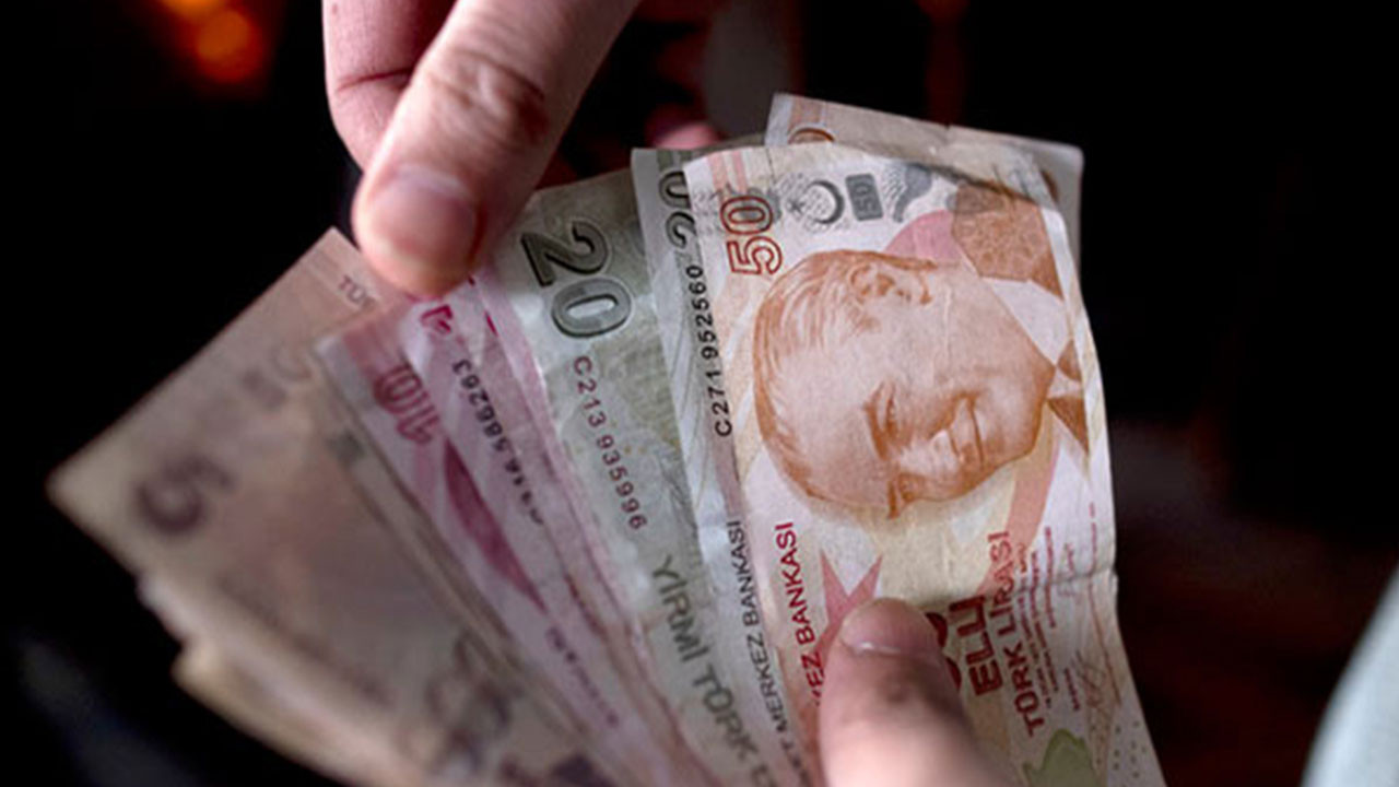 Kulislerden yeni rakam sızdı! 2 bakanlık çalışıyor bayram ikramiyesi ne olacak?