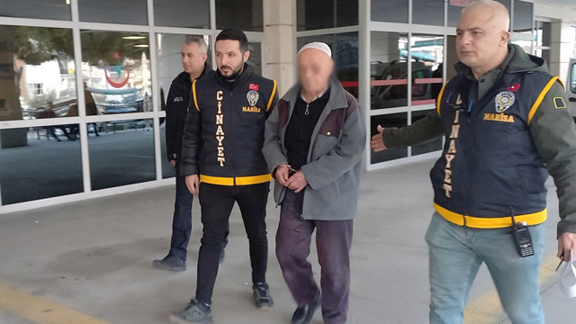 72 yaşındaki eşini bıçakla öldüren 80 yaşındaki zanlı tutuklandı - Resim: 0