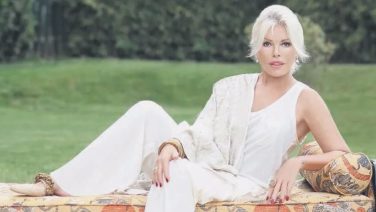 Enerjisi ve fit haliyle gençlere taş çıkaran Ajda Pekkan 80 yaşında! İşte çok özel kutlama…