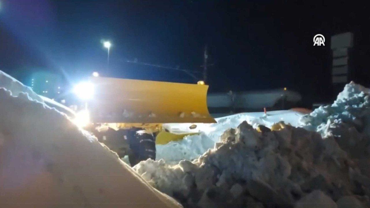 Japonya’da kar felaketi: Ölü sayısı 35’e çıktı