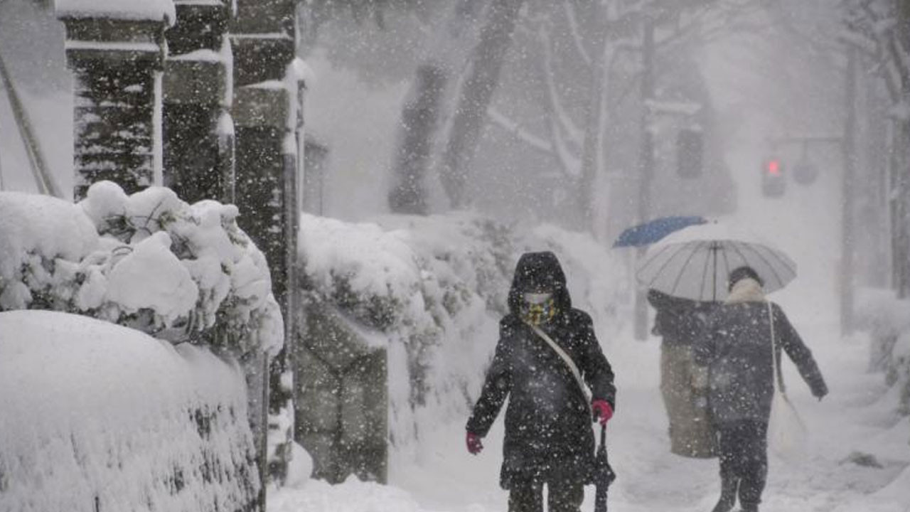 Japonya’da şiddetli kış şartlarından kaynaklanan can kayıplarının sayısı 46’ya yükseldi