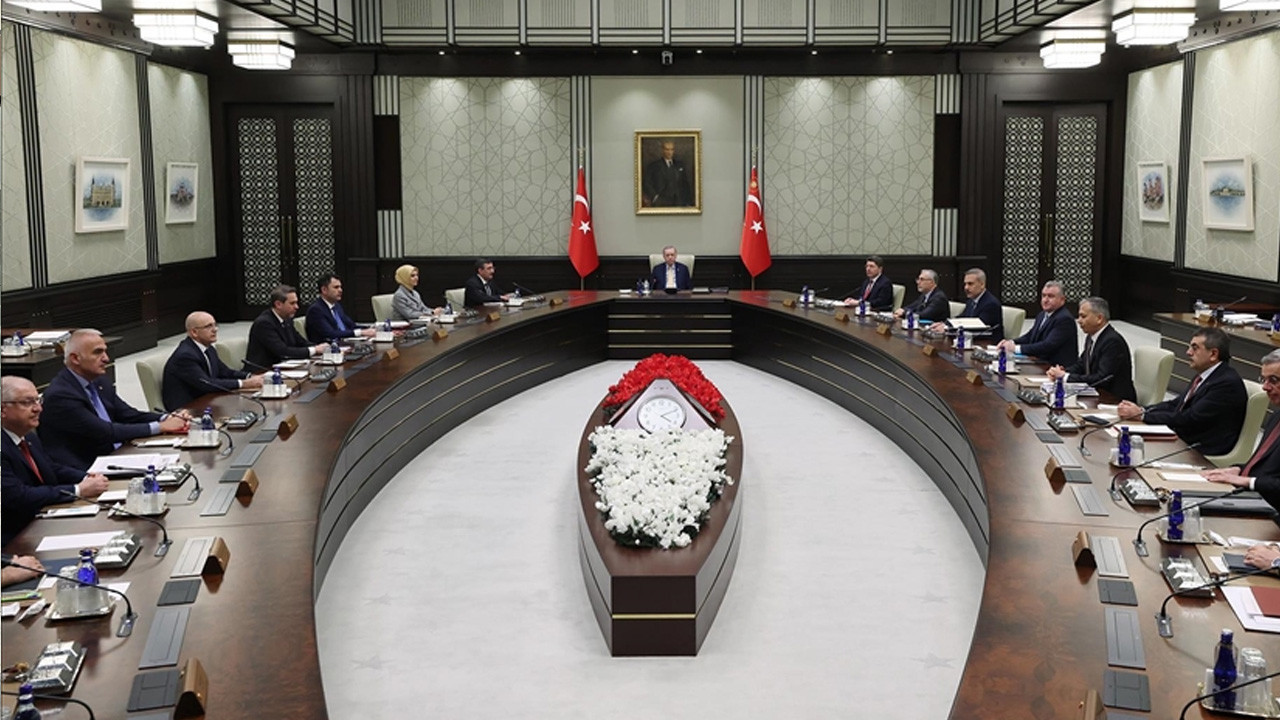 Kabine toplantısı başladı! İşte masadaki konular