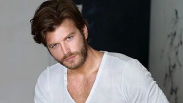 Kıvanç Tatlıtuğ paylaştı sanal medya yıkıldı: ‘Hep en yakışıklı’