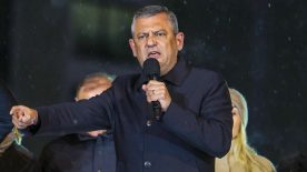 Özgür Özel’den mahkeme salonu iddiası: O gök kubbeyi tepenize yıkacağız