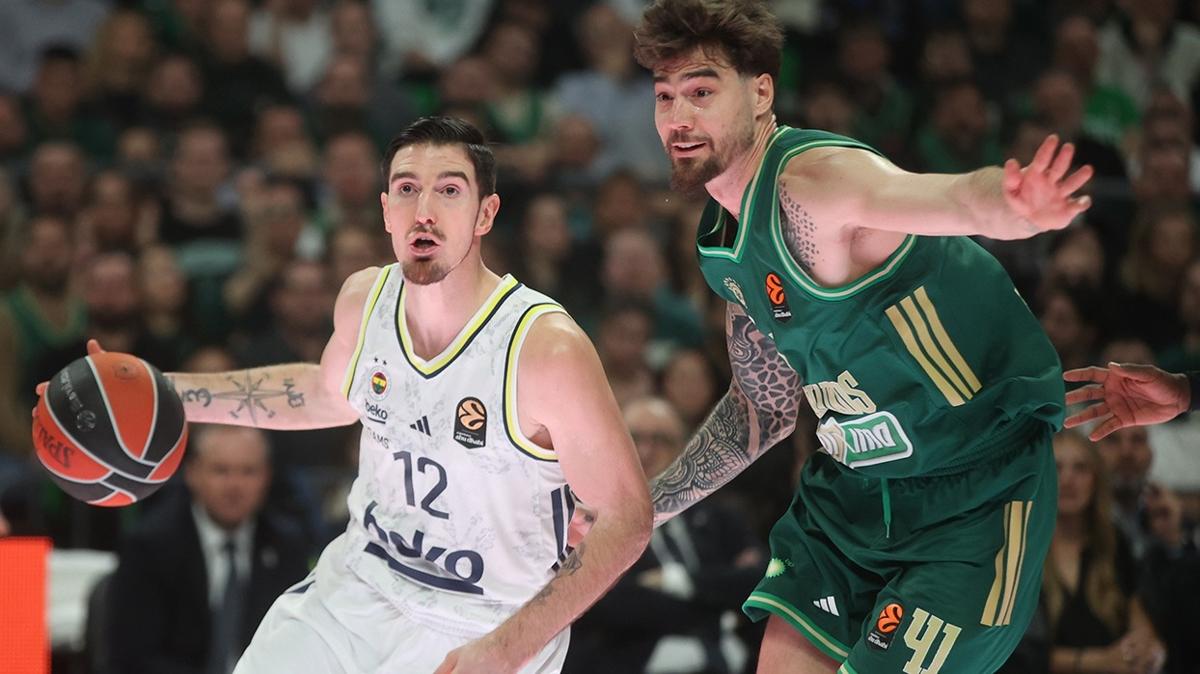 Yunanistan’da zafer! Fenerbahçe, Panathinaikos’u devirdi